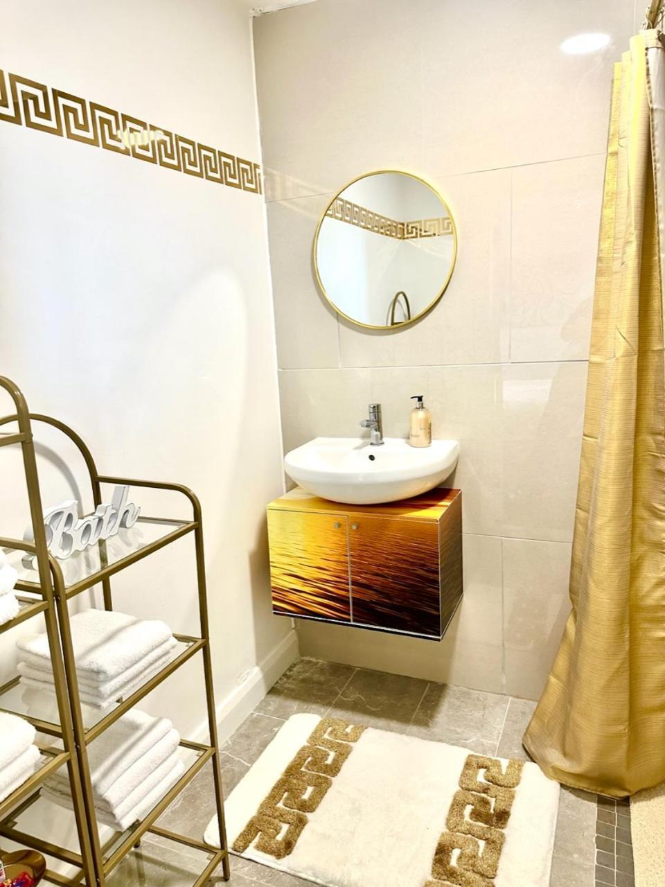 Kildare Luxury Suites Esterno foto