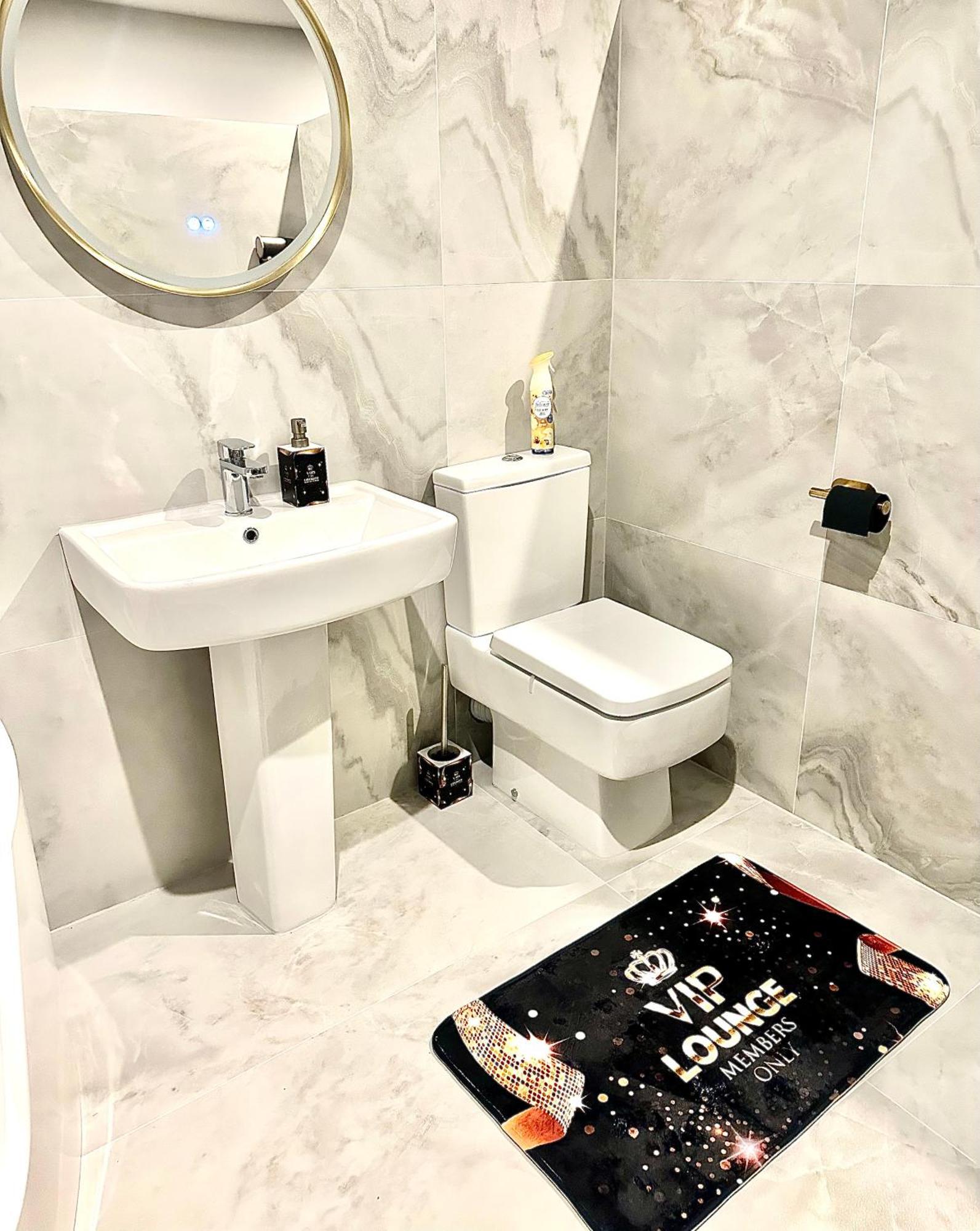 Kildare Luxury Suites Esterno foto